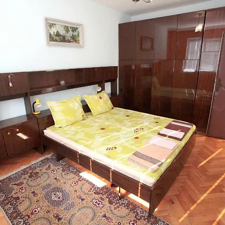 West Trimontium Place شقة *