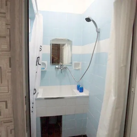 West Trimontium Place شقة